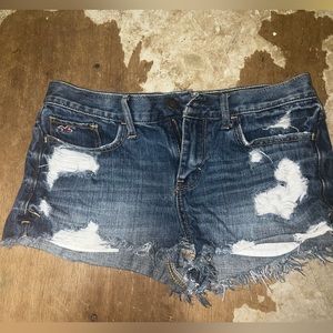 Hollister size 3 booty shorts